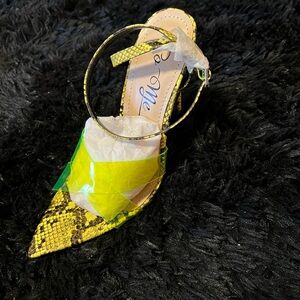 Yellow Snake Print Women's Heels